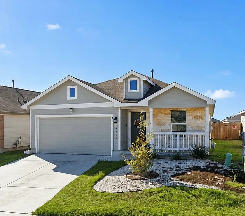 4 bed, 1667 sqft, $1,965 — Photo 1
