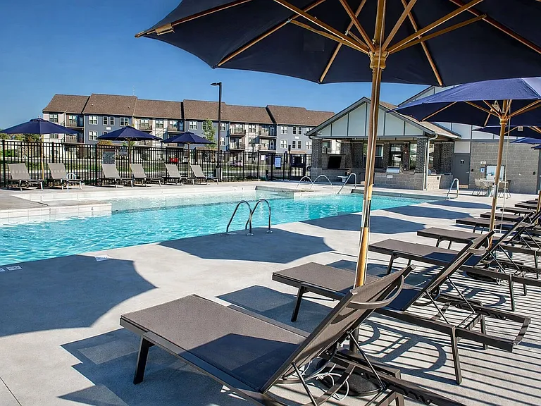 Founders Pointe Apartments — Photo 52