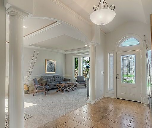 3rd image of 17315 135th Avenue Ct E