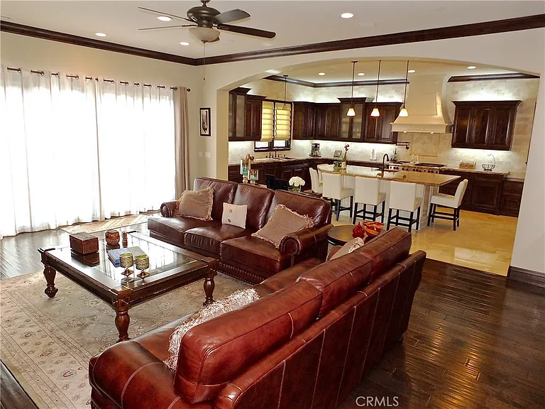 2104 Ruhland Ave — Photo 32