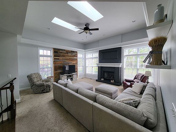 2nd image of 24905 W Winterberry Ln
