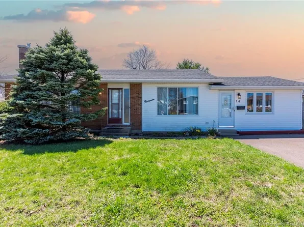 14 Marquette Ave, Moncton, NB E1A 5L8
