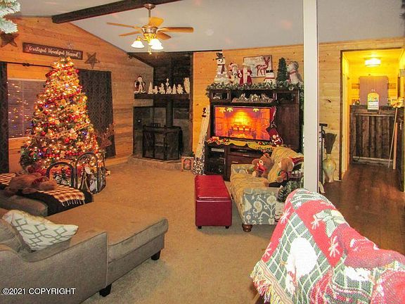 4th image of 304 Riverside Dr