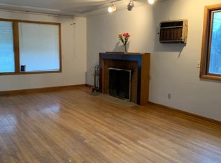 11339 NE Glisan St, Portland, OR 97220