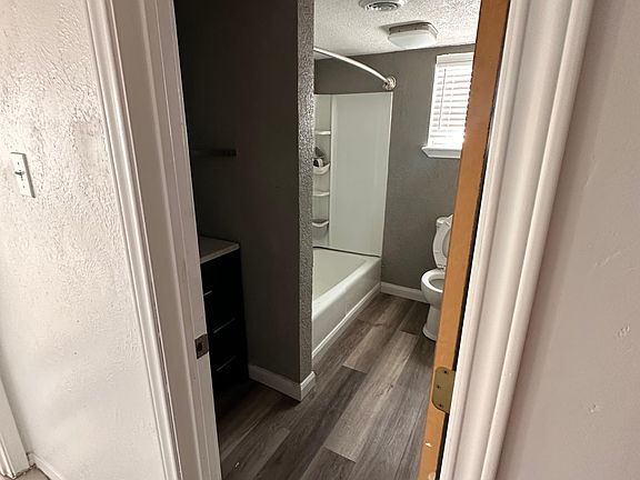 2nd image of 1703 Kirk Ave APT 1