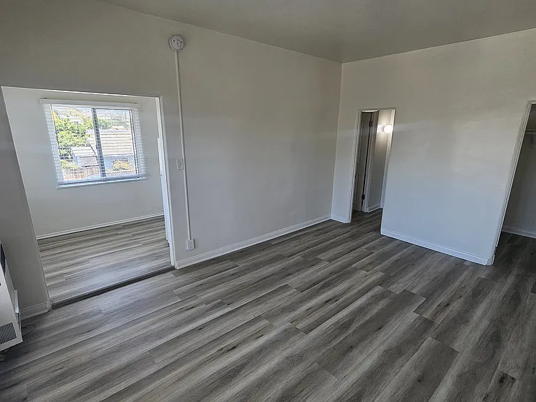 1750 S Longwood Ave #9 — Photo 3