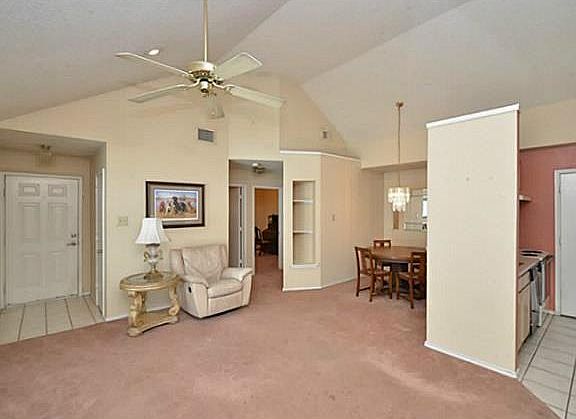 4th image of 206 Teakwood Ln