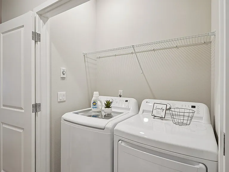 Tahoma Terrace Apartments — Photo 92