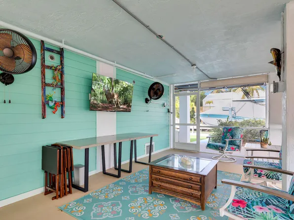 29175 Aster Ln, Big Pine Key, FL 33043