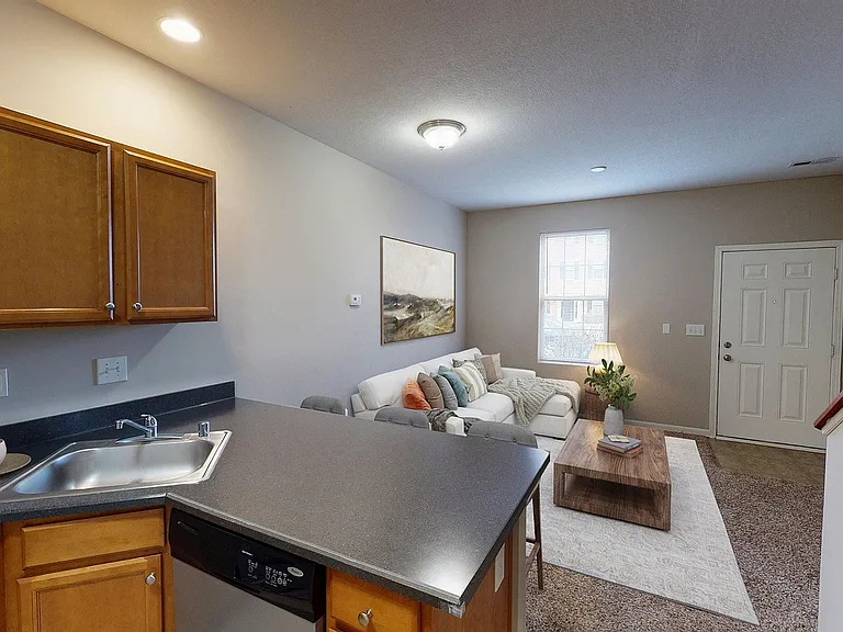 Kitchen with Breakfast Bar