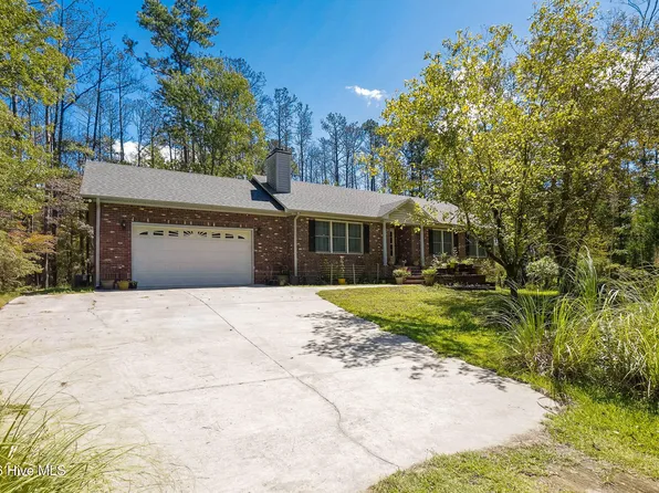 157 Jones Gut Drive, Beaufort, NC 28516