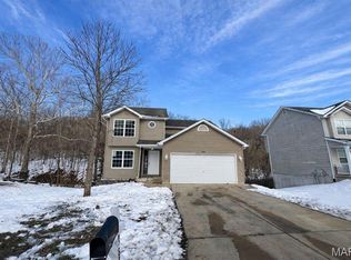 3836 Country Club Dr, Imperial, MO 63052