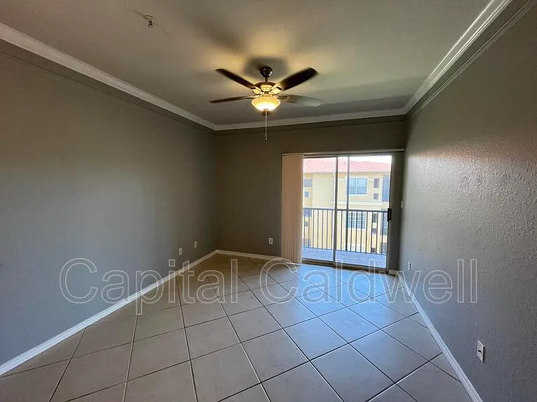 4323 Bayside Village Dr #305 — Photo 5