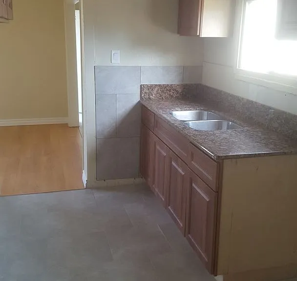 930 Sterling Rd — Photo 18