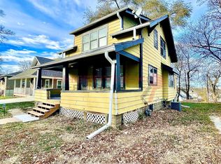 4240 Erskine St, Omaha, NE 68111