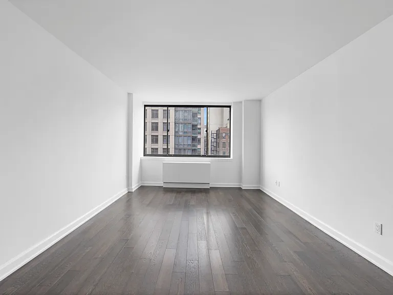 77 W 24th St #19F — Photo 9
