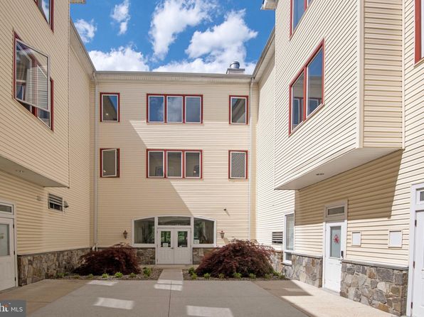 400 Renfro Dr UNIT 209, Glen Burnie, MD 21060