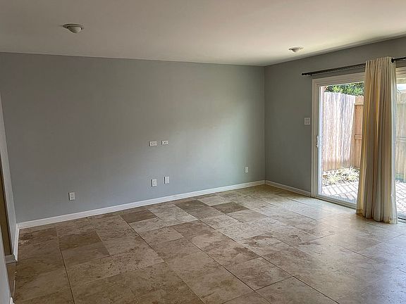 2nd image of 10360 Briar Forest Dr