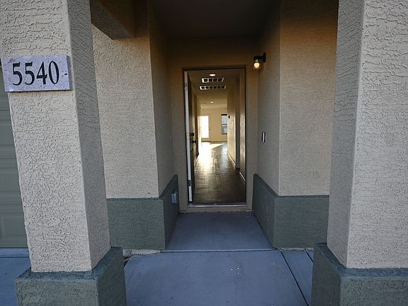 3rd image of 5540 S Deer Creek Ave