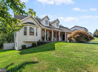 6 Violet Dr, Hanover, PA 17331