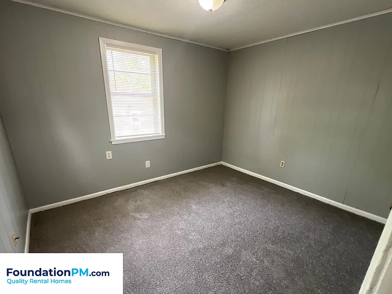 1700 Dabbs Ave — Photo 17