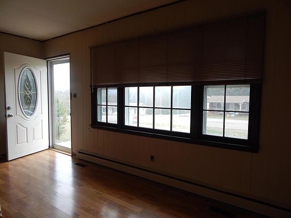 3rd image of 7334 Bonny Kate Dr