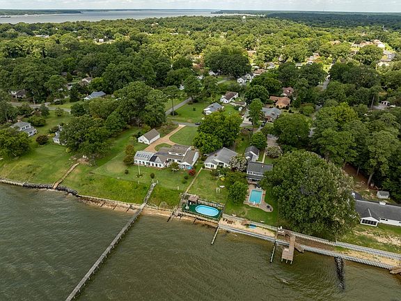 2nd image of 1419 Laurens Rd