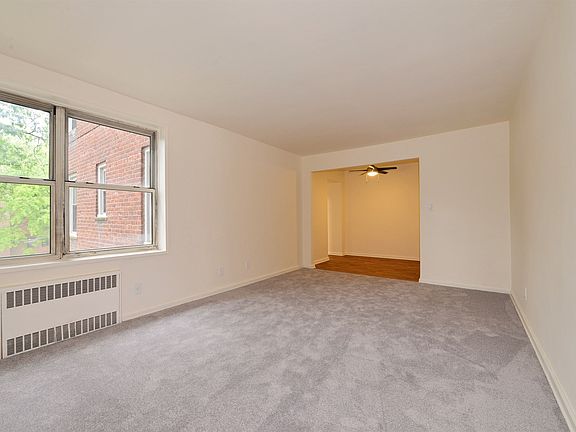 3rd image of 14214 26th Ave APT 2B