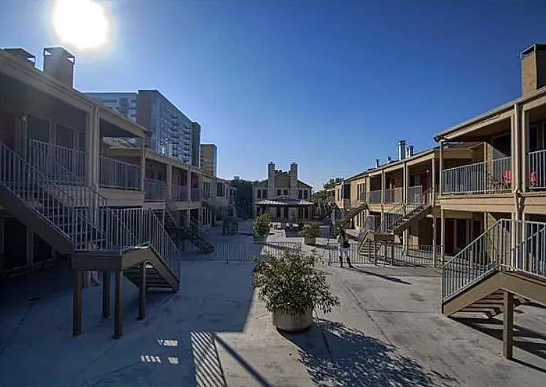 2529 Rio Grande St #69 — Photo 3