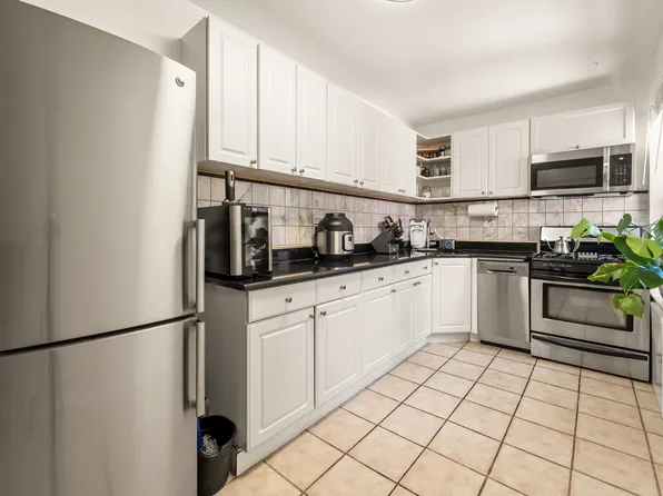 37-20 87th Street image 7 of 13