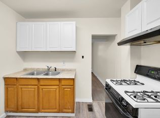 210 1/2 Peach St, Allentown, PA 18102