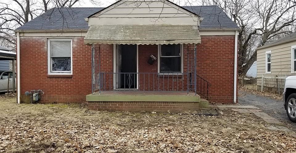 1st image of 1927 N Drexel Ave