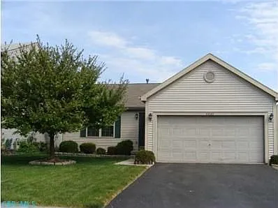 6640 Cloverlawn Cir photo 1