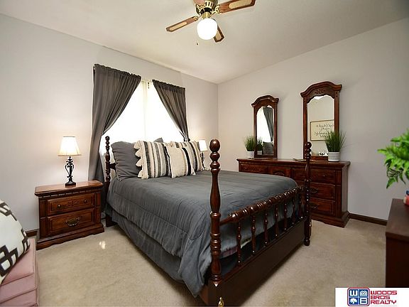 5th image of 5401 Wyman Ave
