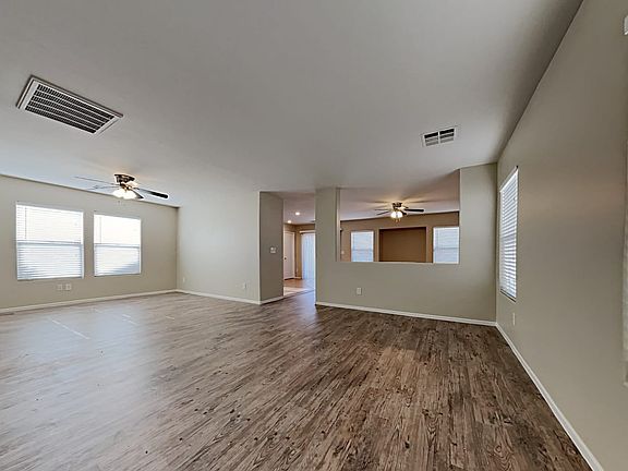 5th image of 3965 Seneca Falls Ct