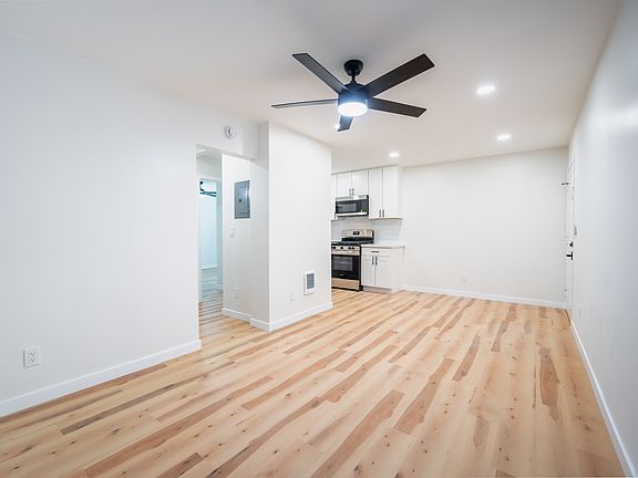 4th image of 3816 Boundary St