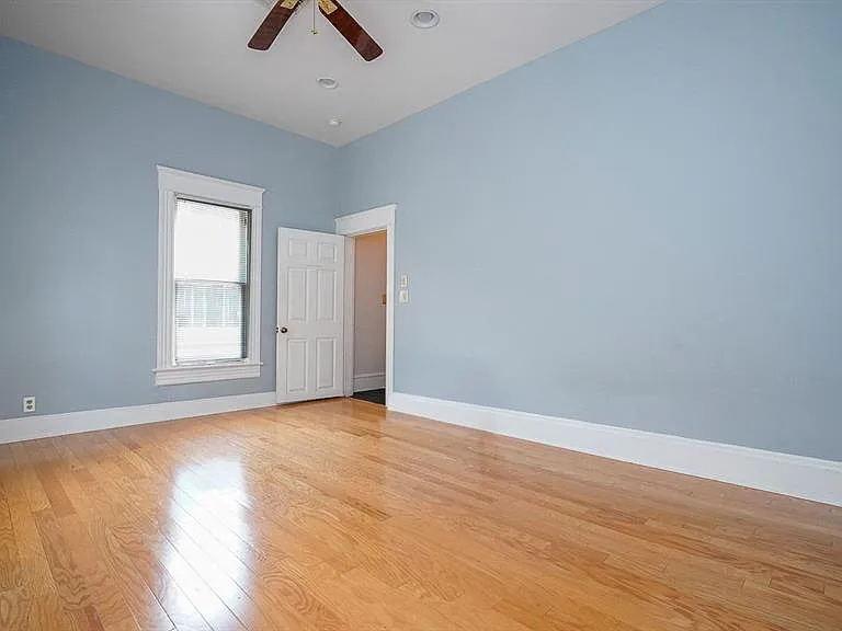 333 S Plant Ave — Photo 20