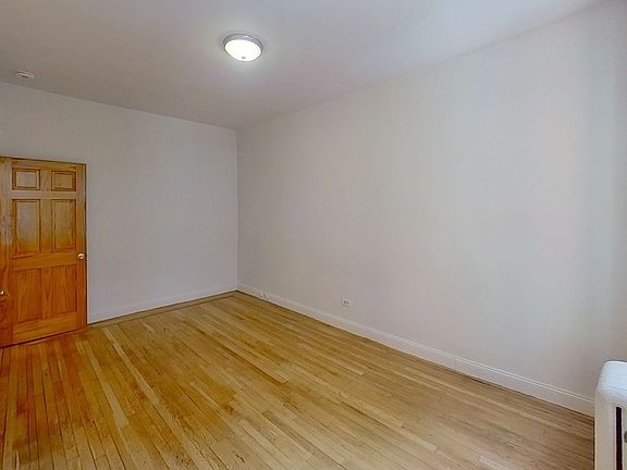 5th image of 214 W 96th St APT 5B