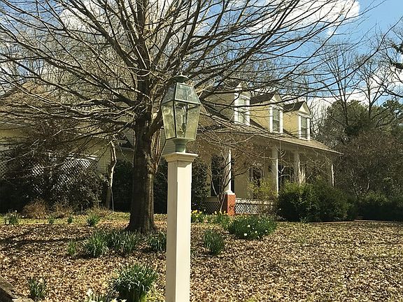 5th image of 116 Cedar Hill Dr