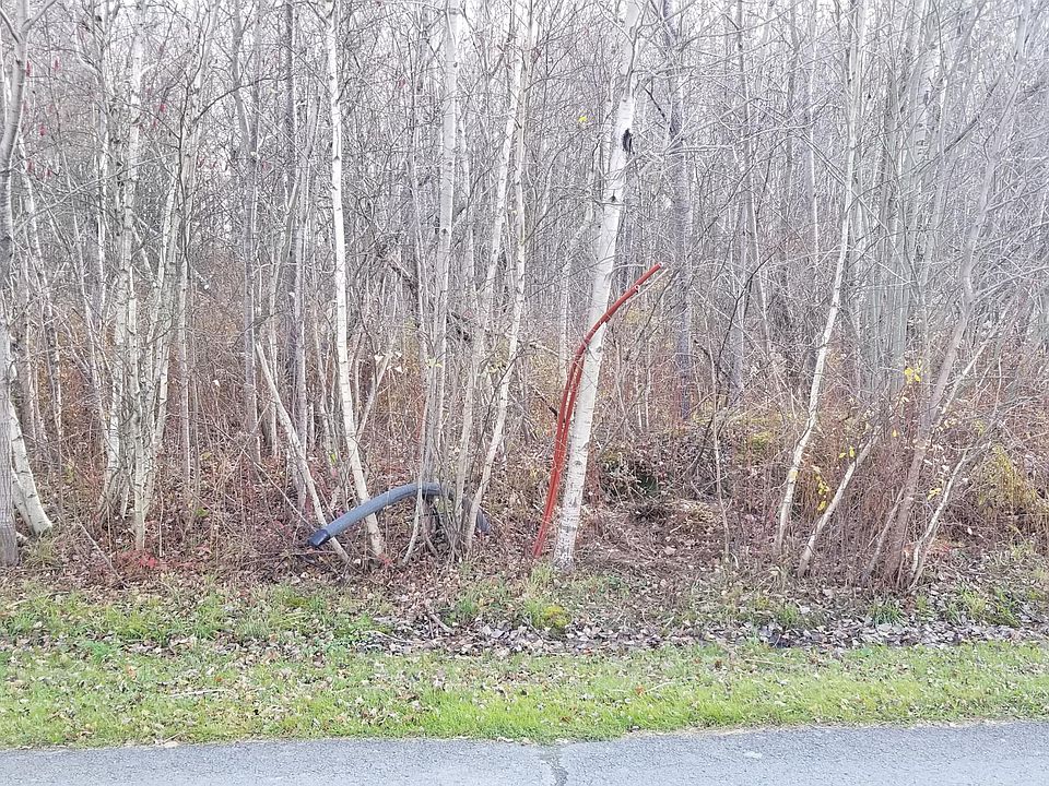 2nd image of 106 James Rd