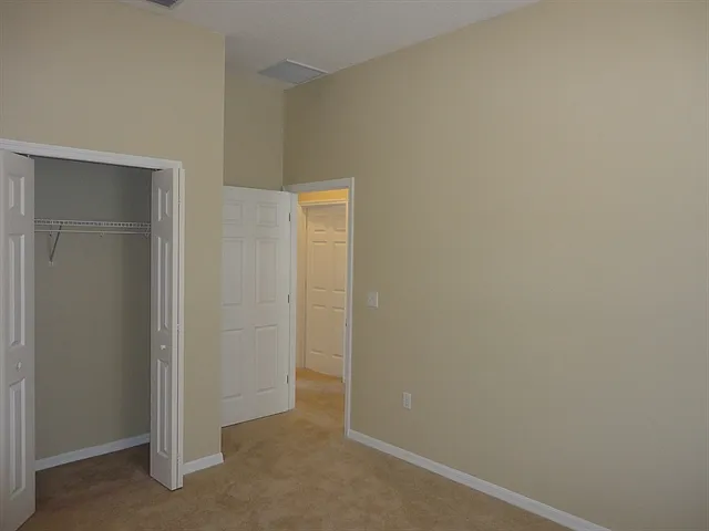 3828 Alamanda Hills Ln — Photo 14