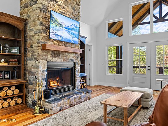 9th image of this home