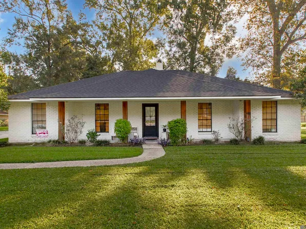 7634 Conestoga Dr, Greenwell Springs, LA 70739