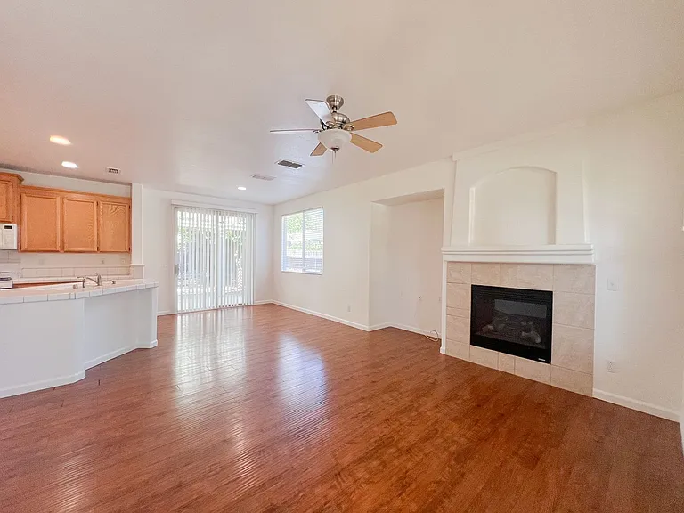 9814 Paso Fino Way — Photo 7