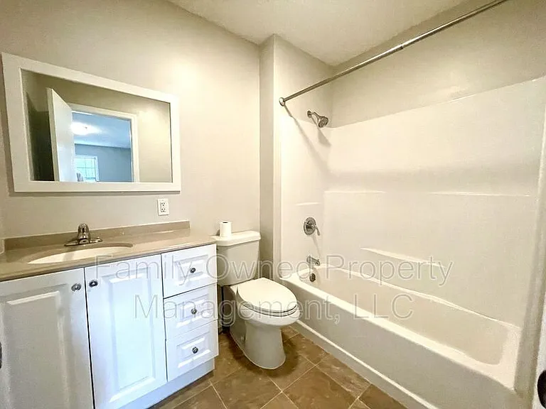 214 New Grade Rd — Photo 4