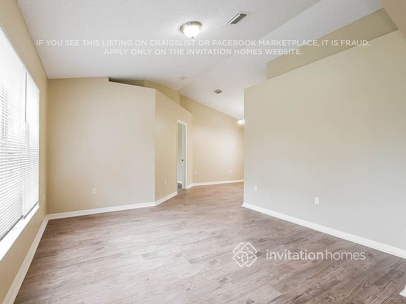 3rd image of 4873 Bridge Rd