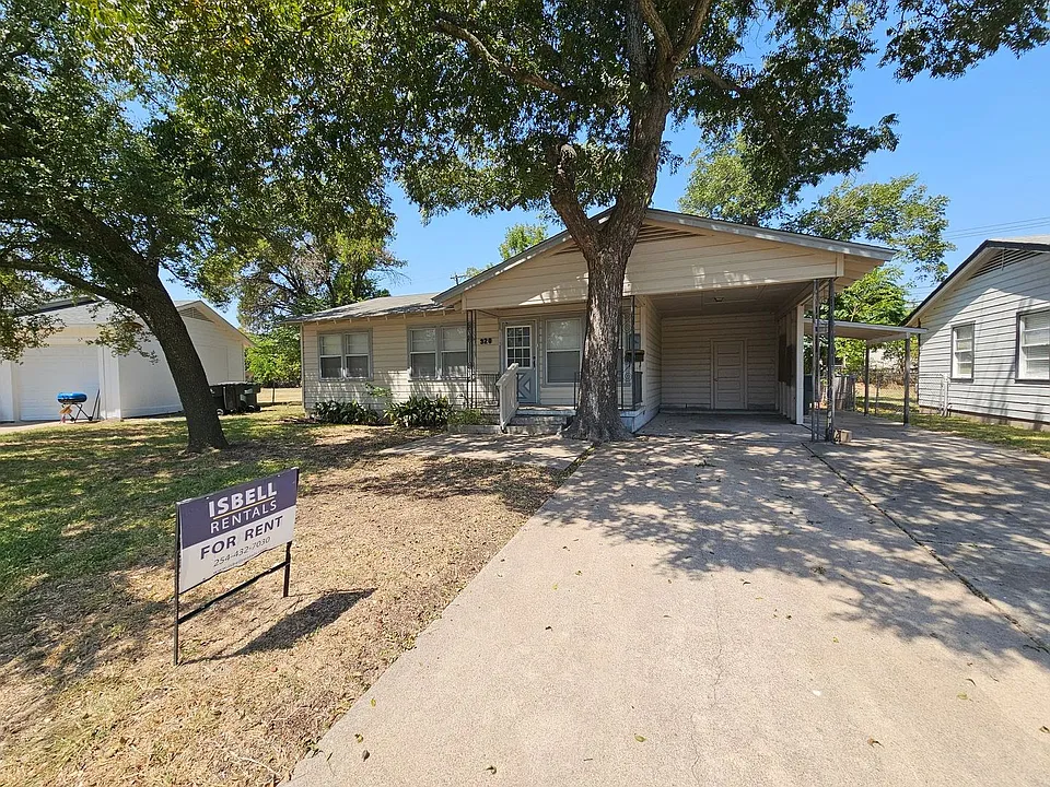 920 Fannin Loop