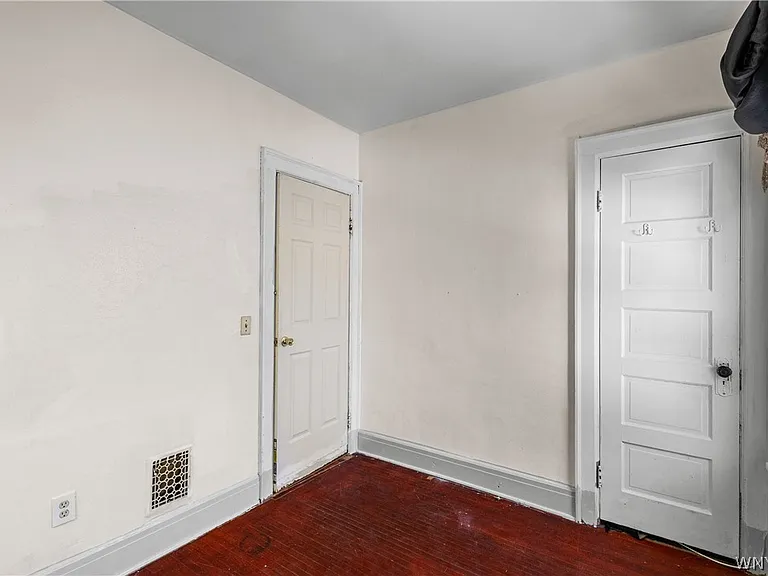 213 Keystone St — Photo 22