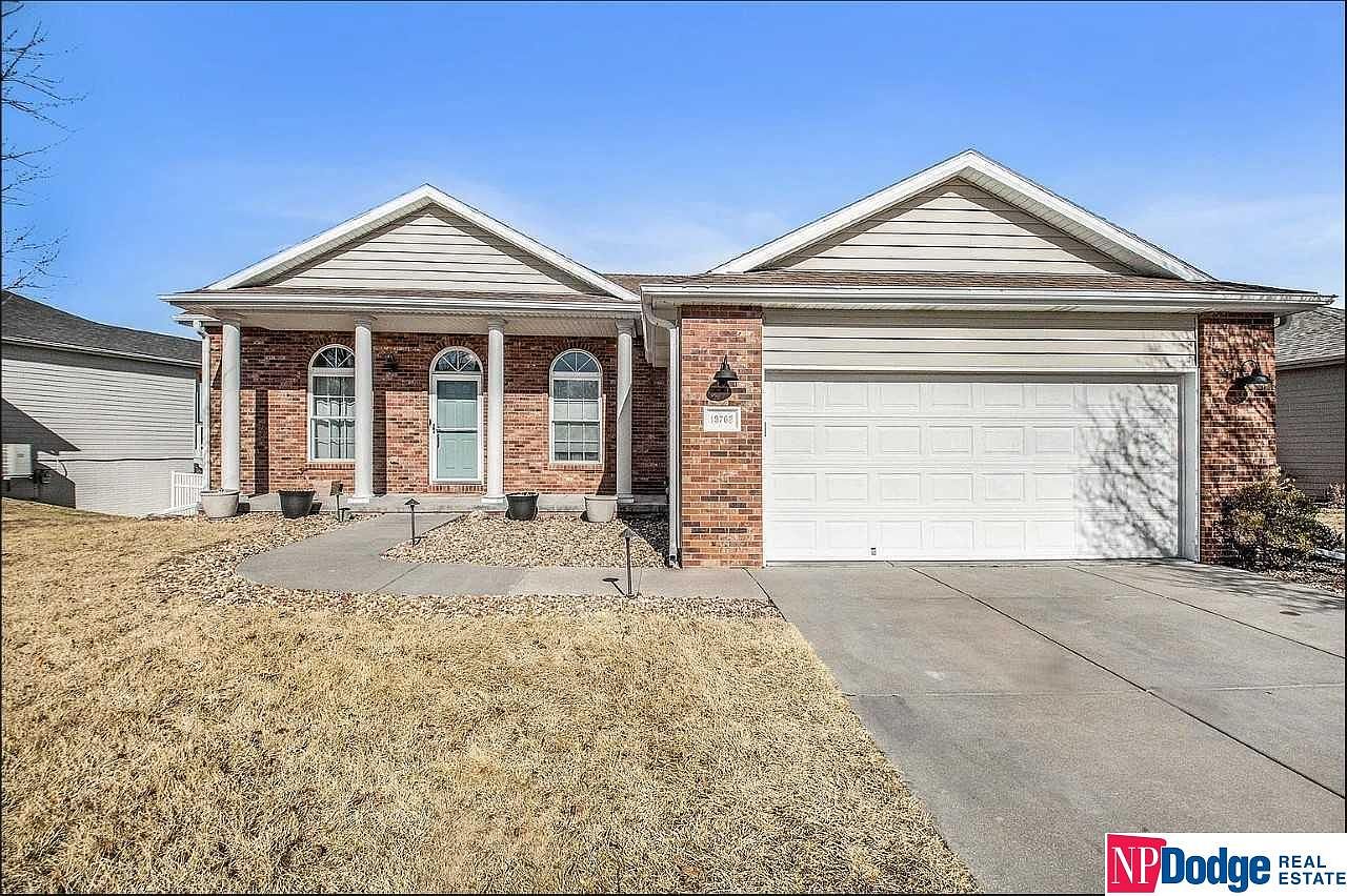 19762 Bellbrook Blvd, Gretna, NE 68028 Zillow