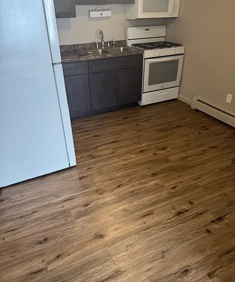 6527 Grand Ave #2B — Photo 3